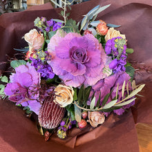Load image into Gallery viewer, * Florist Choice Bouquet - aka 'Trust Us'
