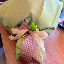 Load image into Gallery viewer, * Florist Choice Bouquet - aka 'Trust Us'