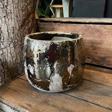Load image into Gallery viewer, Rustic Ceramic Planter Pot
