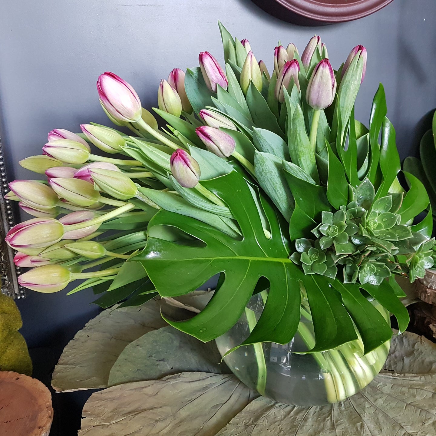 Modern Tulip Vase
