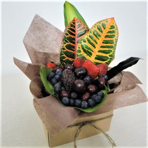 Berry Leaf Wrap Box