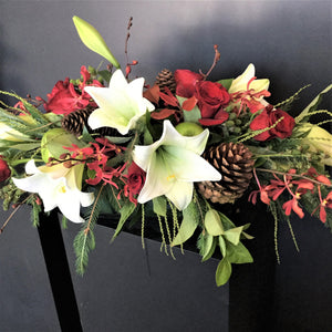 Christmas Table Floral