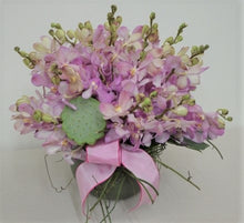 Load image into Gallery viewer, * Florist Choice Seasonal Arrangement -Always Recommended
