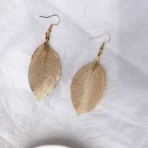 Leaf Cutout Earrings