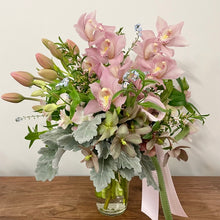 Load image into Gallery viewer, * Florist Choice Seasonal Arrangement -Always Recommended
