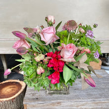 Load image into Gallery viewer, * Florist Choice Seasonal Arrangement - Always Recommended
