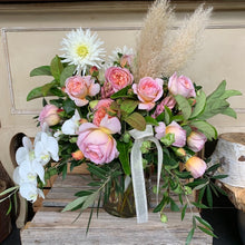 Load image into Gallery viewer, * Florist Choice Seasonal Arrangement - Always Recommended
