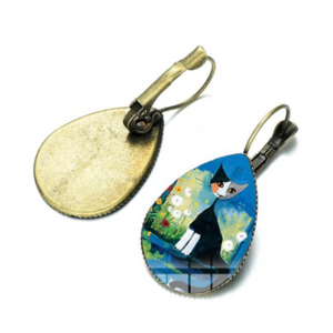 Vintage Cat Earrings Blue