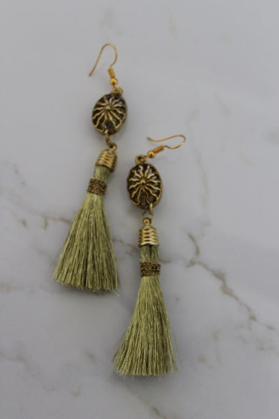Oval Filigree Tassel Earring-Metallic Gold